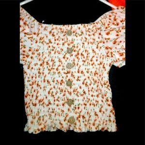 white flower crop top!